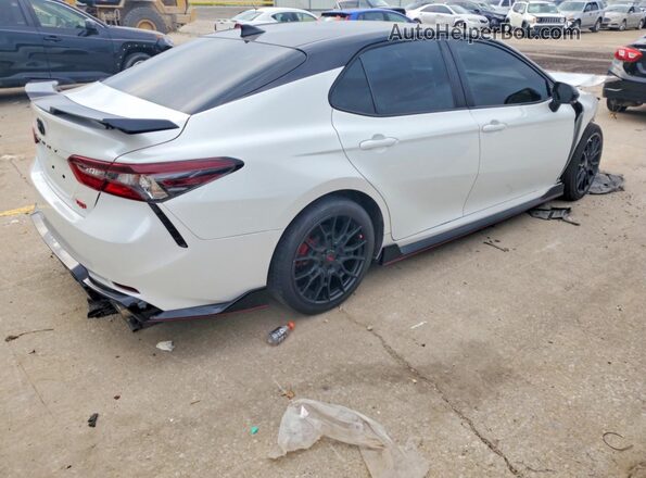 4T1KZ1AK3RU093263 2024 TOYOTA CAMRY Белый Задняя правая четверть