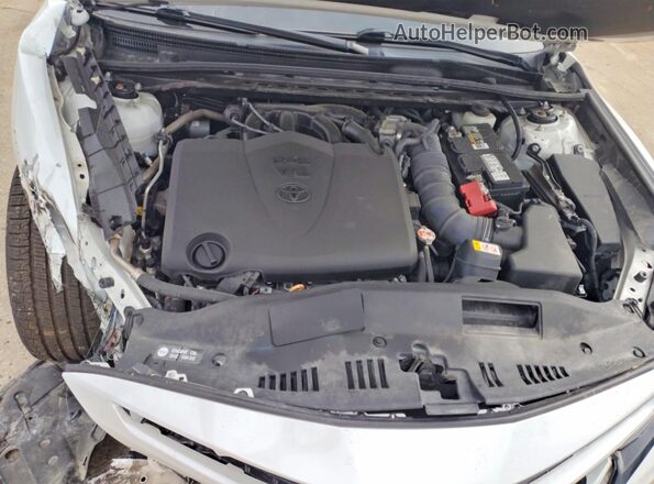 4T1KZ1AK3RU093263 2024 TOYOTA CAMRY Белый Вид задней части салона