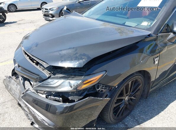 4T1KZ1AK4NU063134 2022 TOYOTA CAMRY Black Widok wnętrza z tyłu