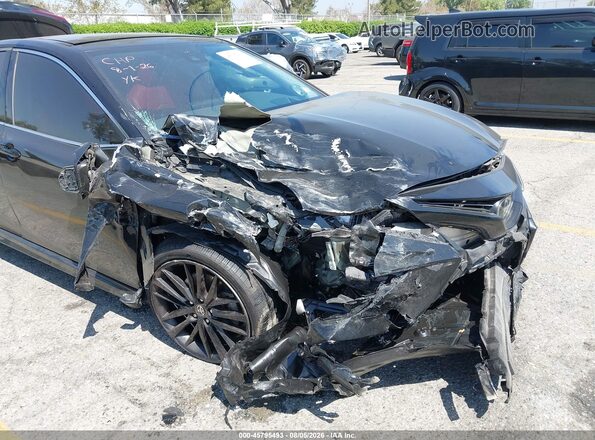 4T1KZ1AK4NU063134 2022 TOYOTA CAMRY Black Widok z przodu