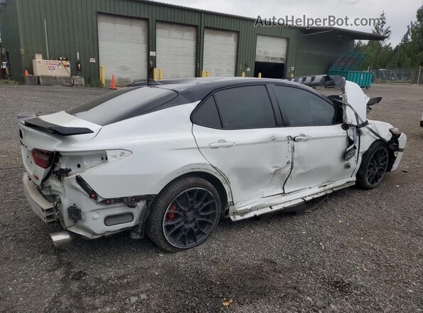 4T1KZ1AK4NU071010 2022 TOYOTA CAMRY White 