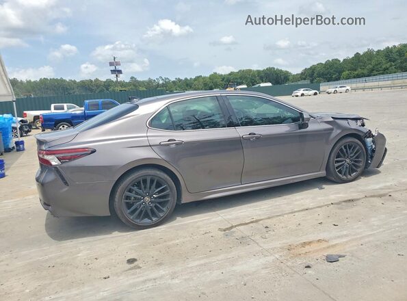 4T1KZ1AK8MU058355 2021 TOYOTA CAMRY Charcoal Tył prawy