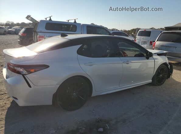 4T1KZ1AKXRU094149 2024 TOYOTA CAMRY White Tył prawy
