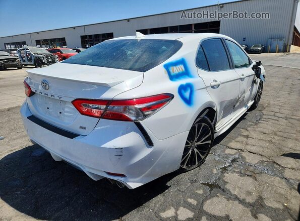 4T1M11AK9LU401575 2020 TOYOTA CAMRY Белый Задняя правая четверть