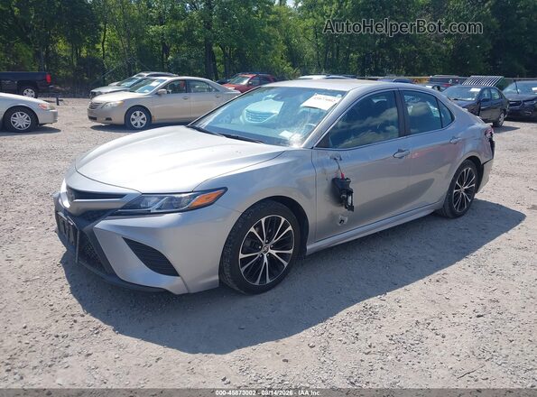 4T1M11BK8LU003594 2020 TOYOTA CAMRY Silver Առջևի ձախ երեք քառորդ տեսարան