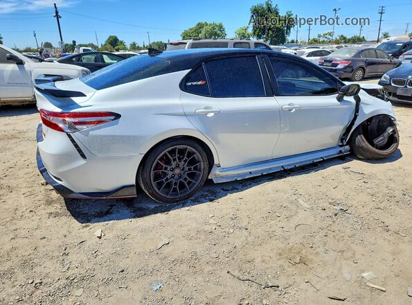 4T1NZ1AK7LU044538 2020 TOYOTA CAMRY White Tył prawy