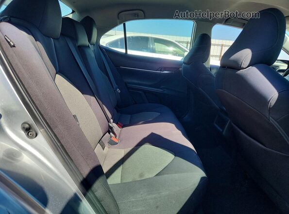 4T1R11AK0NU637802 2022 TOYOTA CAMRY Серебряный Вид задних сидений