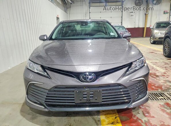 4T1R11BK0PU091892 2023 TOYOTA CAMRY Серый Вид спереди