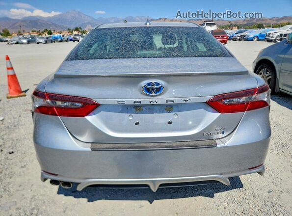 4T1S31AK1MU546743 2021 TOYOTA CAMRY Silver Vista trasera