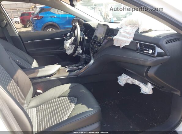 4T1T31AK1RU071395 2024 TOYOTA CAMRY HYBRID White Widok wnętrza z przodu