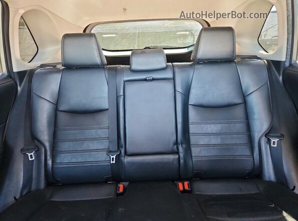 4T3B6RFV4MU030537 2021 TOYOTA RAV4 Silver უკანა სავარძლების ხედი