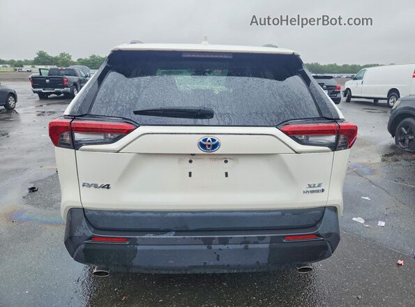 4T3B6RFV8NU076373 2022 TOYOTA RAV4 White Rear view