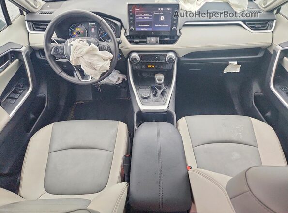 4T3B6RFV8NU076373 2022 TOYOTA RAV4 White Dashboard view
