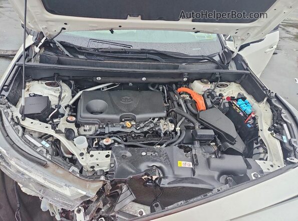 4T3B6RFV8NU076373 2022 TOYOTA RAV4 White Engine compartment view