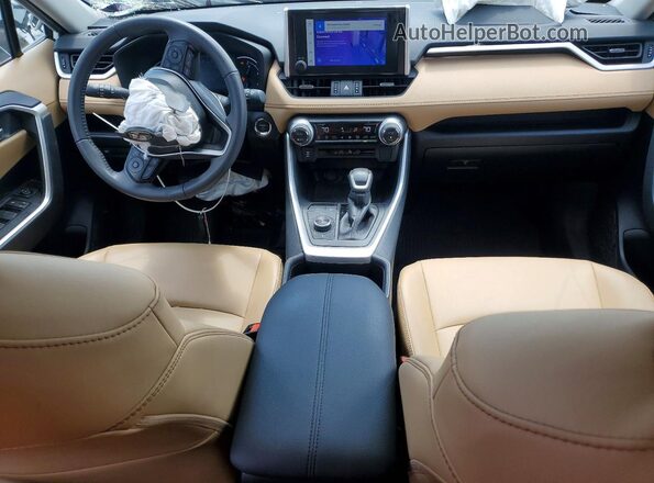 4T3B6RFVXSU176079 2025 TOYOTA RAV4 Белый Вид панели приборов
