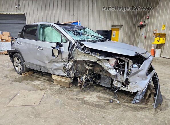 4T3D6RFV3MU020932 2021 TOYOTA RAV4 Серый Передняя правая четверть