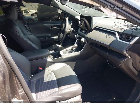 4T3E6RFV2RU166959 2024 TOYOTA RAV4 HYBRID Серый Вид салона спереди