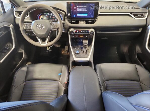4T3E6RFV2SU178325 2025 TOYOTA RAV4 Blue წინა პანელის ხედი