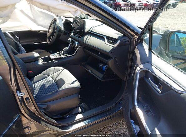 4T3E6RFV3PU119064 2023 TOYOTA RAV4 HYBRID Серый Вид салона спереди