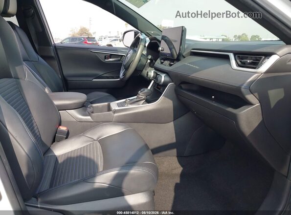 4T3E6RFV5PU110916 2023 TOYOTA RAV4 HYBRID White Front interior view