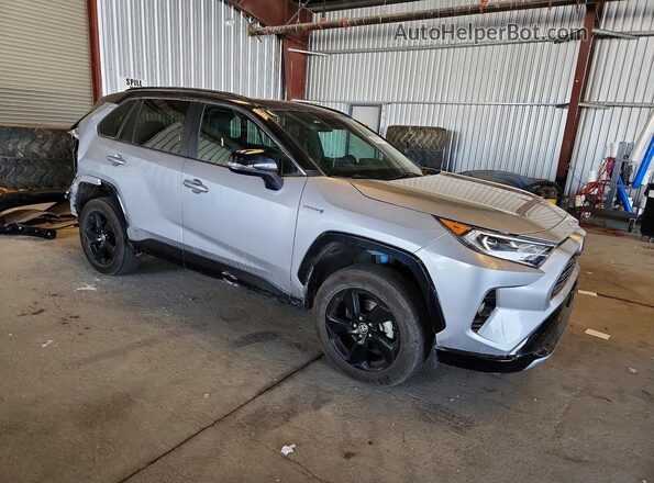 4T3E6RFV6MU060247 2021 TOYOTA RAV4 Silver Przód prawy