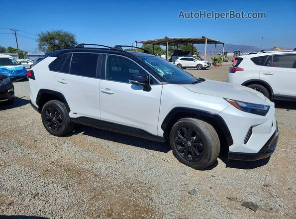 4T3E6RFV6RU150943 2024 TOYOTA RAV4 White Przód prawy