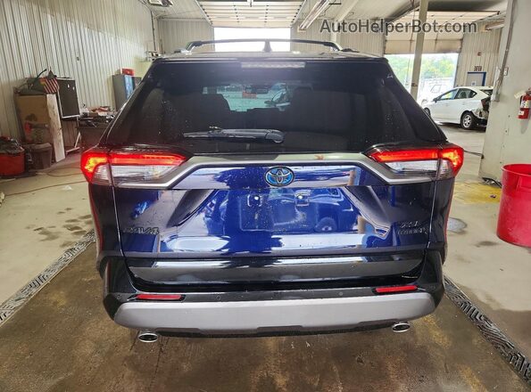 4T3EWRFV1LU003193 2020 TOYOTA RAV4 Blue უკანა ხედი