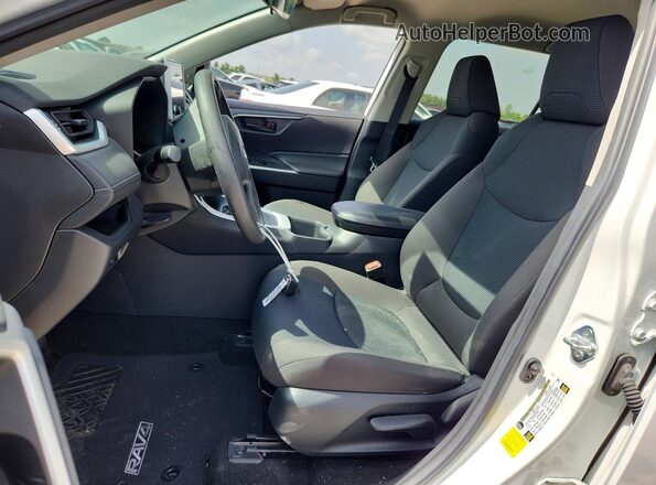 4T3LWRFV0PU106067 2023 TOYOTA RAV4 White Widok wnętrza z przodu