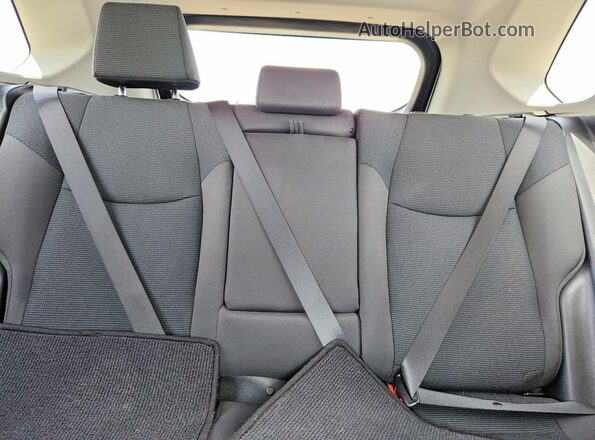 4T3LWRFV0PU106067 2023 TOYOTA RAV4 White Widok tylnych siedzeń