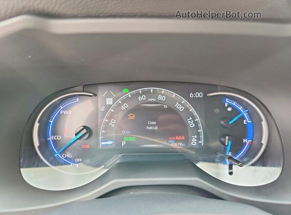 4T3LWRFV6RU154207 2024 TOYOTA RAV4 Silver Սարքավորումների վահանակի տեսք