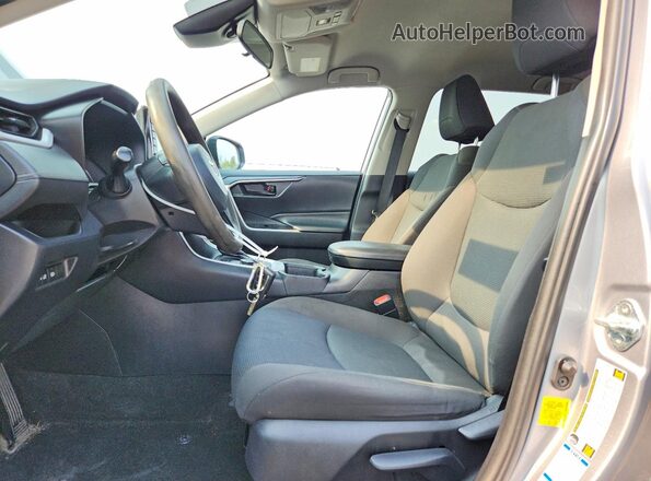 4T3LWRFV7MU033419 2021 TOYOTA RAV4 Silver Սալոնի դիմացի տեսք