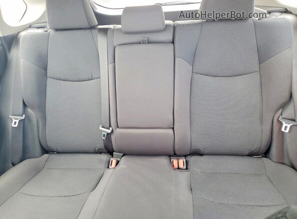 4T3LWRFV9RU129799 2024 TOYOTA RAV4 Серебряный Вид задних сидений