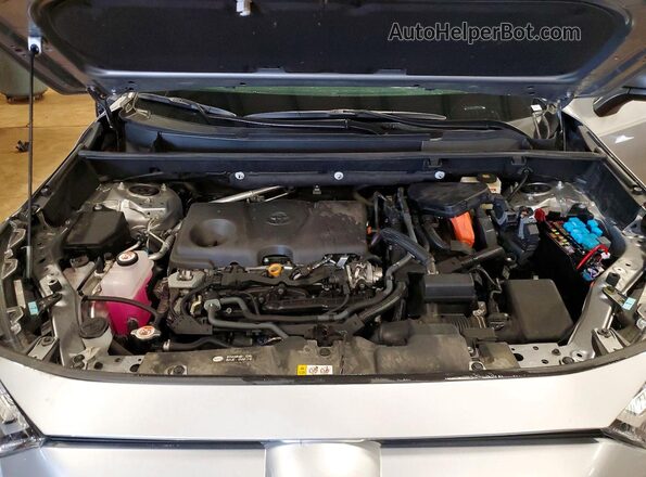 4T3LWRFV9SU212414 2025 TOYOTA RAV4 Silver Widok komory silnika