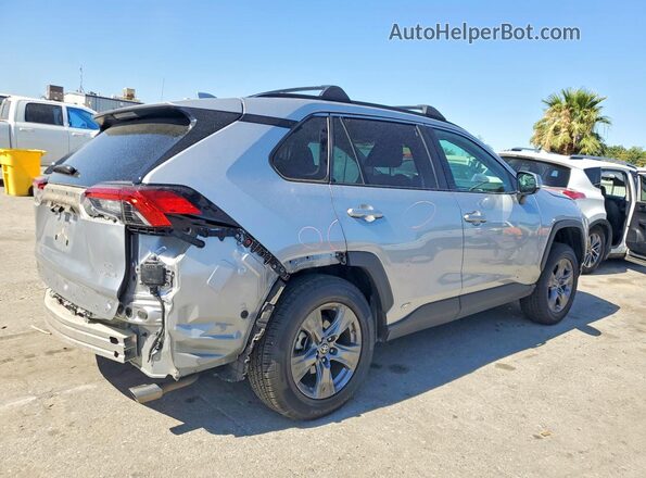 4T3MWRFV4RU134994 2024 TOYOTA RAV4 Серебряный Задняя правая четверть
