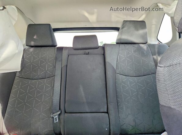4T3R6RFV3MU016241 2021 TOYOTA RAV4 Silver Вид задніх сидінь