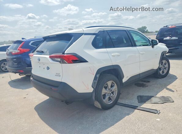 4T3RWRFV0NU076141 2022 TOYOTA RAV4 White Tył prawy