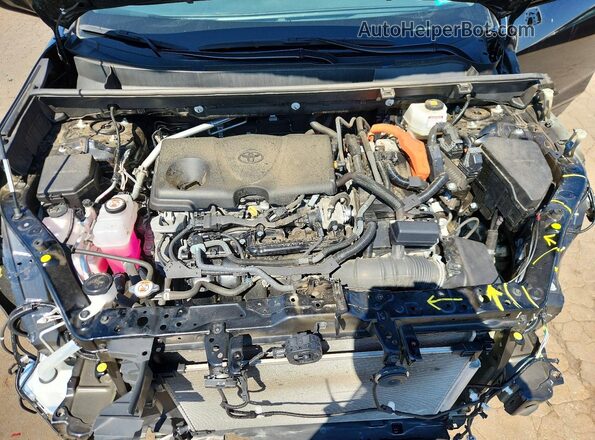 4T3RWRFV1RU147255 2024 TOYOTA RAV4 Black Вид підкапотного простору