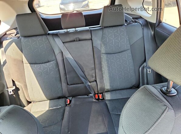4T3RWRFV1RU147255 2024 TOYOTA RAV4 Black Вид задніх сидінь