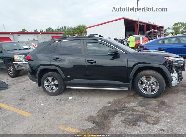 4T3RWRFV3NU059348 2022 TOYOTA RAV4 HYBRID Black Вид задньої частини салону