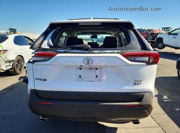4T3RWRFV3SU195149 2025 TOYOTA RAV4 White Вид ззаду
