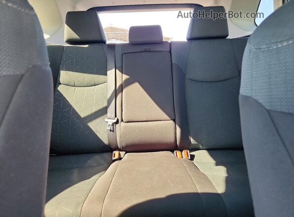4T3RWRFV3SU195149 2025 TOYOTA RAV4 White Вид задніх сидінь