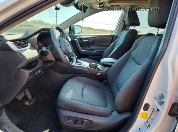 4T3RWRFV5MU048060 2021 TOYOTA RAV4 Белый Вид салона спереди