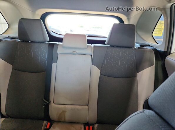 4T3RWRFV8MU035772 2021 TOYOTA RAV4 White Rear seats view