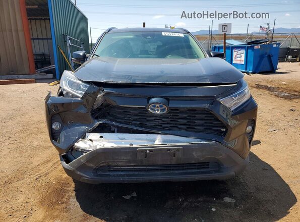 4T3RWRFV9MU018351 2021 TOYOTA RAV4 Черный Вид спереди