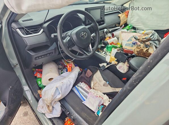 4T3RWRFV9NU053957 2022 TOYOTA RAV4 Серый Вид панели приборов