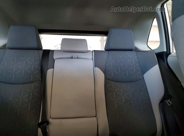 4T3RWRFVXSU203957 2025 TOYOTA RAV4 Silver Вид задніх сидінь