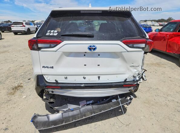 4T3T6RFV9NU088536 2022 TOYOTA RAV4 White Rear view