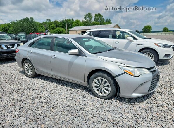 4T4BF1FK2GR532747 2016 TOYOTA CAMRY Silver Передня права чверть