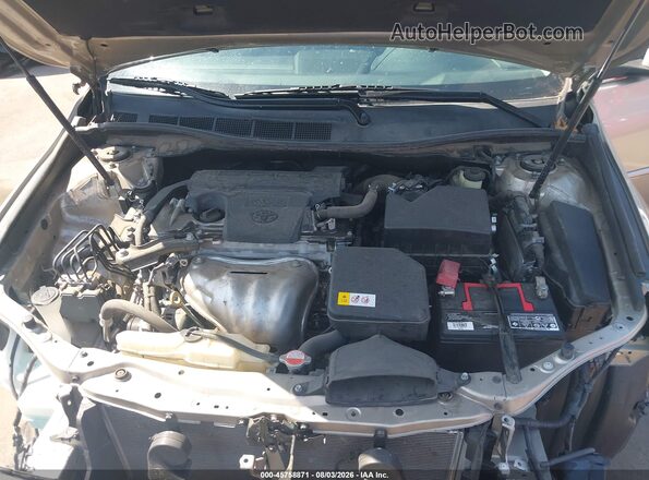 4T4BF1FK5GR542155 2016 TOYOTA CAMRY Gold Вид ззаду
