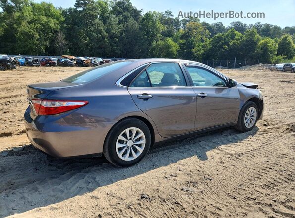 4T4BF1FK6GR526577 2016 TOYOTA CAMRY Серебряный Задняя правая четверть